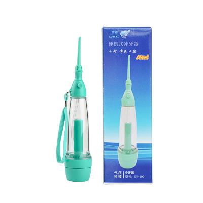 China Non-Electric Water Flosser / Quality Guaranteed Dental Flosser FCC&RoHS&CE Approved Home Use Daily Deep Cleaning Water Flosser OEM Manual Teeth Washing for sale