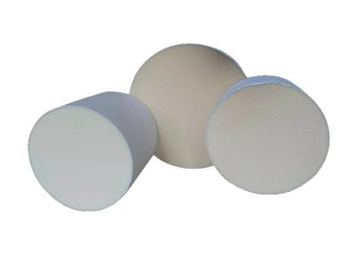 China Round Cordierite Dpf Honeycomb Ceramic Substrate 100 200 CPSI Cells Density for sale