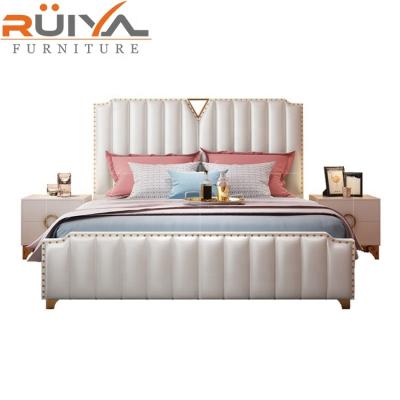 China Adjustable Luxury Italian Light Design Queen Size Bed (Full Size) Stainless Steel Frame Leather Bed for sale