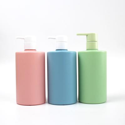 China Personal Packaging 500ml Amber Green Transparent HDPE Skin Care Bottle Hand Wash Body Milk Bottle Cosmetic Empty Plastic Bottles For Shampoo And Conditioner for sale