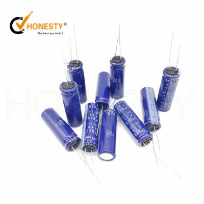 China Aluminum Electrolytic Capacitor 820UF/63V - 12.5x40mm IC Automobile Grade ELXZ630ELL821MK40S Chip for sale