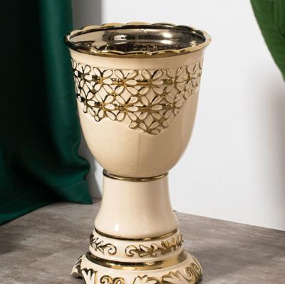 China Vaso cerâmico luxuoso feito sob encomenda moderno do vaso de flor da decoração da sala de visitas da casa da chegada nova para a decoração da casa à venda