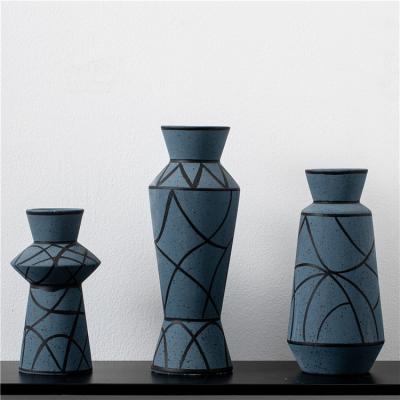 China Neuer Entwurfs-moderner Heiratsmittelstück-dekorativer nordischer Porzellan-Blumen-Vasen-Matt Blue Ceramic Vase For-Dekor zu verkaufen