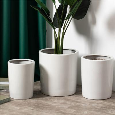 China Moderne de grootteplanter van de huisdecoratie binnen openlucht grote het tuinieren witte de bloempot van de cilinder grote ceramische installatie voor decor Te koop