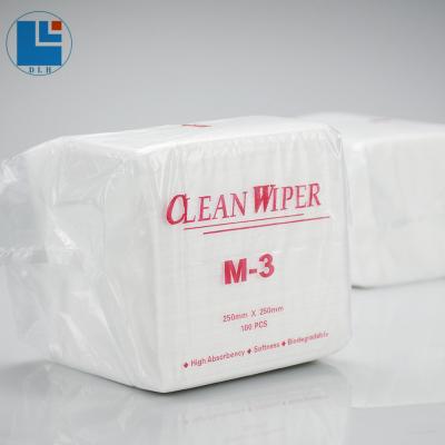 China Stocked White Disposable Dry Industrial Wiper Cleanroom 35gsm 4fold Lint Free Cleaning Cloths 80% Viscose+20% Polyester for sale