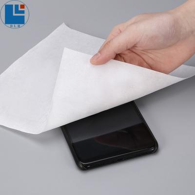 China Durable Cleaning Wipe Nonwoven Paper Rolling Up Clean Room Super Hard Cleaning Wipes for sale