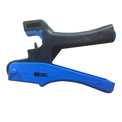 China Barbed Drip Irrigation Fixture and Flow Device Tools for sale