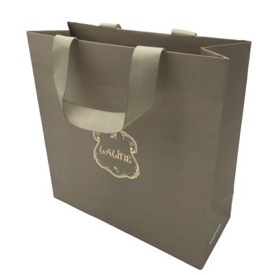 China Recyclable Custom Printing Green Paper Shopping Bags With Your Own Logo for sale