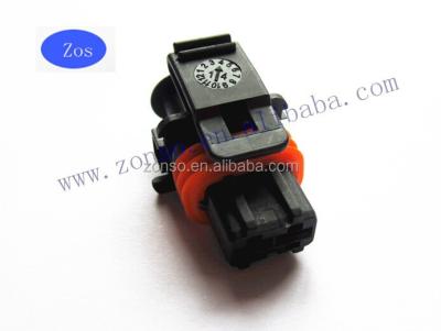 China 2pin Automotive Auto Alternator Plug And Connector For Engine for sale