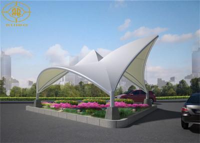 Chine Nouveau type structures de toit de tension de membrane d'architecture de PVDF pour la plaza à vendre