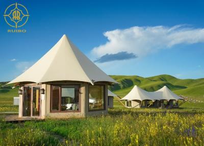 Cina Cone Shaped Weatherproof Luxury Glamping Tents with Wooden Flooring in vendita