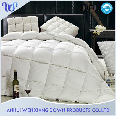 China Breathable Comforter Bedding Set / Christmas Duvet Cover / Shanghai Silk Comforter for sale