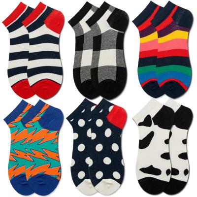 China QUICK DRY border fashion thongs amazon geometric same men's socks short premium colorful socks for sale