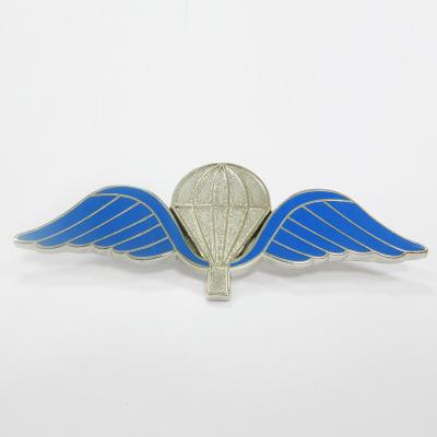 China Wholesale Custom Made Europe Metal Pin 2/3D Metal Pilot Wings Pin Badge for sale