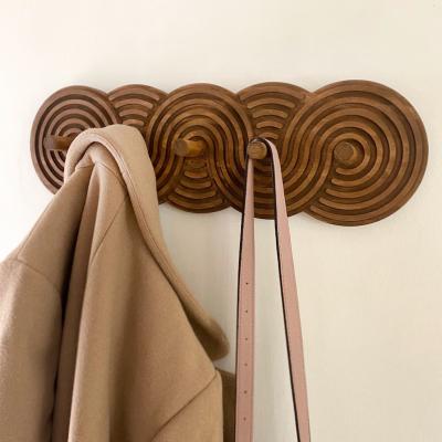 China Handcrafted Mid Century Modern Walnut Coat Rack for Coats Hats and Bags in Living Room for sale