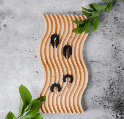 China Dekorative Ahornholz Wavy Board Display Serving Tray für modernen Custom Boho Stil zu verkaufen