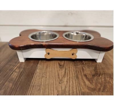 China 202406 Personalized Name Tag Small Wooden Dog Feeder for Pet Dinner Free Sample Charge for sale