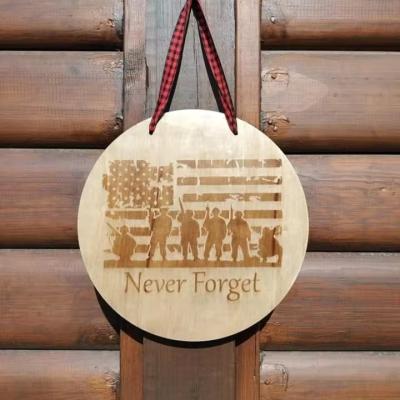 China Custom Fashion Wooden Interchangeable Welcome Sign Home Decoration Antique Crafts for sale