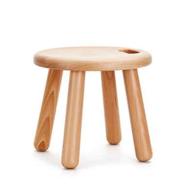 Cina Imballaggio postale N Moderno design Piccolo sgabello di legno rotondo per cucina Soggiorno Decorazione domestica Sgabello di mobili in vendita