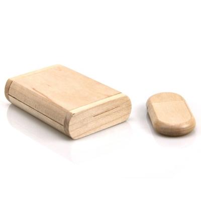 China Stempelprinting Maple Houten USB-flashdrive en doos voor marketingcampagnes Te koop