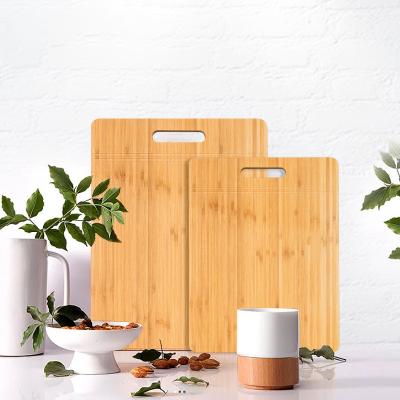 China Custom Size Household Bamboo Cutting Board Solid Wood Chopping Board for Dormitory for sale