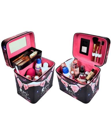 China Custom Vintage Makeup Box Shiny Double-Layer Luxury Vintage Makeup Box for sale