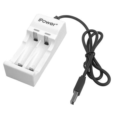 中国 1.2V 1.5V AA 充電電池と充電器 USB インターフェイス 2 スロット 販売のため