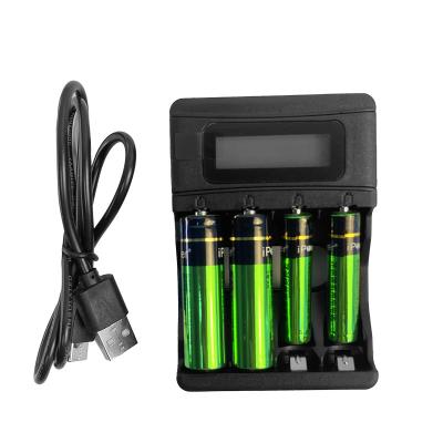 Chine Fabrique de haute qualité 4 fentes AA AAA 1.2V LED de charge Nimh chargeur de batterie à vendre