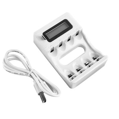 China LED 4 ranuras AA AAA USB de energía inteligente rápida portátil universal 1.2V NIMH cargador de batería en venta