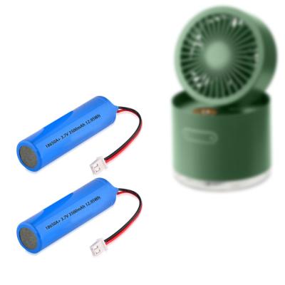 Chine 3.7 Volt 3500mAh Lithium Ion 18650 Batterie rechargeable Pour les jouets Lampes de table Mini Ventilateurs à vendre