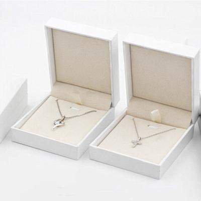 China Recycled Materials Jewelry Box Jewelry Package Earring Package Brooch Box Pendant Necklace Packaging Box for sale