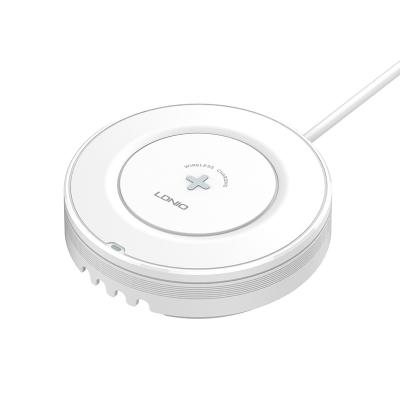 China LDNIO AW003 32W Mobile Phone Desktop Wireless Charger, 15W Phone Wireless Charger, 3 in 1 Wireless Charger for sale