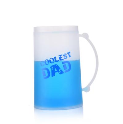 China Customized Double Wall Freezer Cups Ice Plastic Sustainable Hot Selling Customized Beer Mug for sale