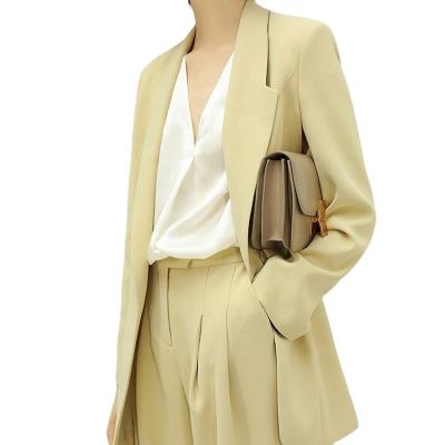 China 2020 New Anti-wrinkle Ladies Long Loungewear Professional Women Suits Vanilla Collar for sale