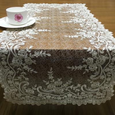 China Waterproof JORICE Newly Designed White Wedding Rectangle Embroidery Lace Table Cloth Table Cloth for sale