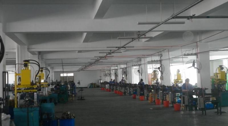 Proveedor verificado de China - Hefei Weixuan Wire Brushes Factory