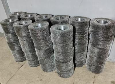 China Stainless Steel Corrugated Industrial Steel Wire Roller Brush for Cleaning Metal Parts for sale