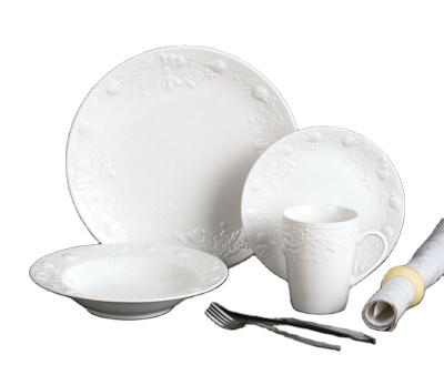 China Sustainable 20 Pcs Bone China Dinner Set for sale