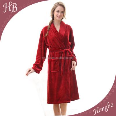 China Coral Fleece Bathrobe Ladies Breathable Bathrobe With Zipper for sale