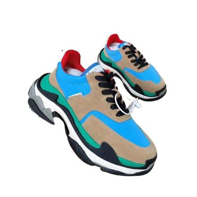 China 2022 Good Quality Paris Luxury Shoes Low Sneakers Triples Light Warm Designer Men And Women Casual Luxury Running Sneaker for sale