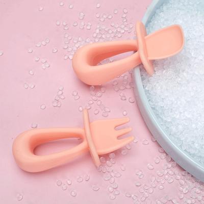 China Custom Sustainable Eco Friendly Healthy Eating Soft Reusable Silicone Baby Spoon And Fork for sale