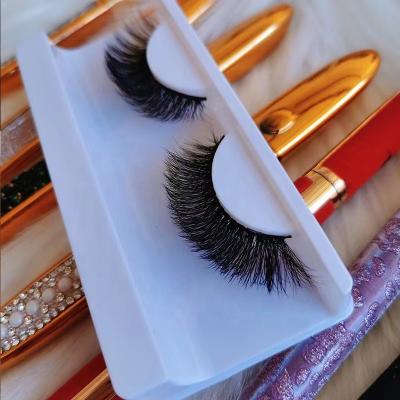 China Wholesale Dramatic Soft Natural Mink Eyelash Vendor Diamonds Customized Faux Boxes Packaging Boxes Fluffy Silk 3D Eyelashes for sale