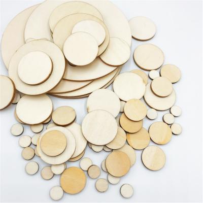 China Europe 2022 Unfinished Wood Craft Customized Design Circle Slices Wood Shapes Of Log Slices for sale