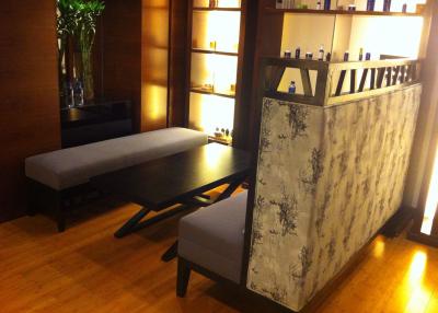 China Muebles únicos neoclásicos del sofá de la tela del asiento de la cabina del restaurante del club en venta