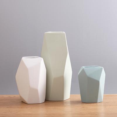 China Europe flower living room vase geometric flower arrangement decoration fashion Nordic ceramic dry modern minimalist furnishings for sale