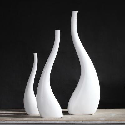 China Creative Modern Minimalist Europe Decoration Home Decoration Open Nordic Abstract Bottle Of Living Room Office Home Furnishing for sale