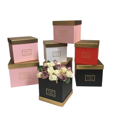 China Recyclable Square Gold Soap Flower Splicing Three Piece Gift Box Set for sale