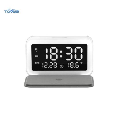 China UniversalÂ   Aargador Small Fast Wireless Charging Alarm Clock with Cable Tooya QC 3.0 Phone 15W Wireless Charger for iPhone Charger for sale