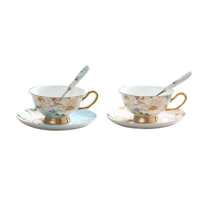 China Sustainable European Style Bone China Coffee Cup Set Custom Ceramic Tea Cups And Saucers for sale