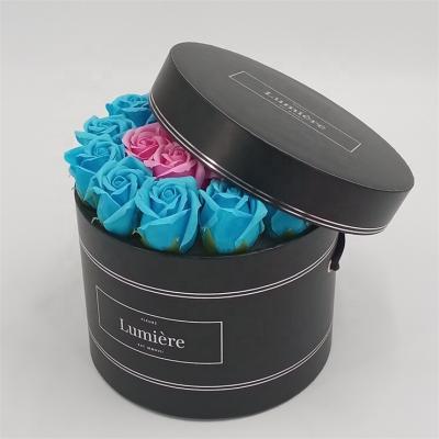 China Handmade Custom Paper Flower Boxes Round Flower Bouquet Packaging Boxes With Lid for sale